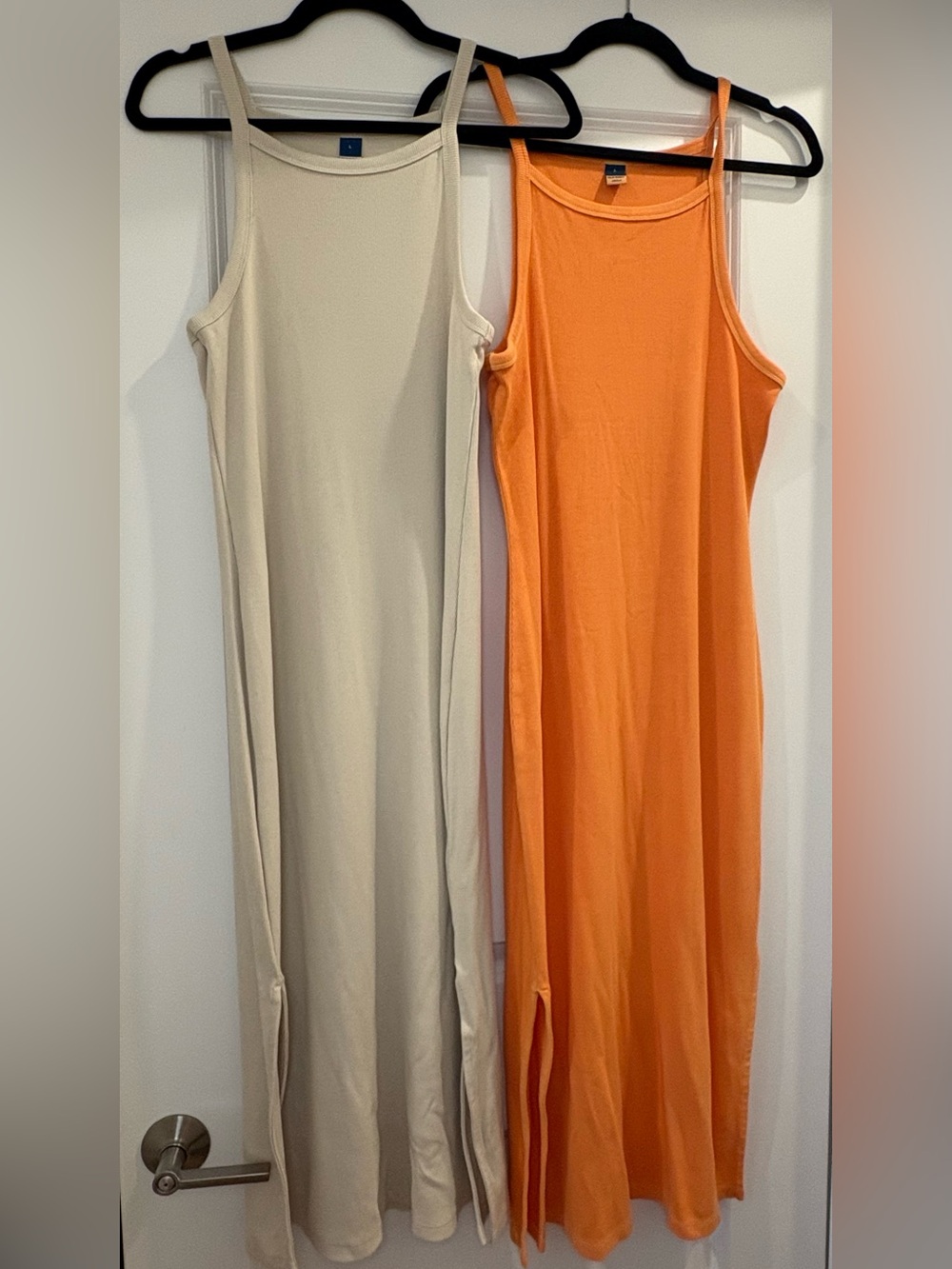 Old Navy Sleeveless Ribbed Midi Dresses in Beige and Orange (Size L)